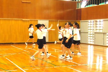 け
