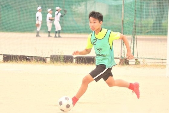 サッカー